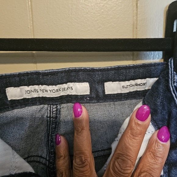 Jones New York White Blouse Women’s 20W | Classic Style & Comfortable Fit - Picture 3 of 5